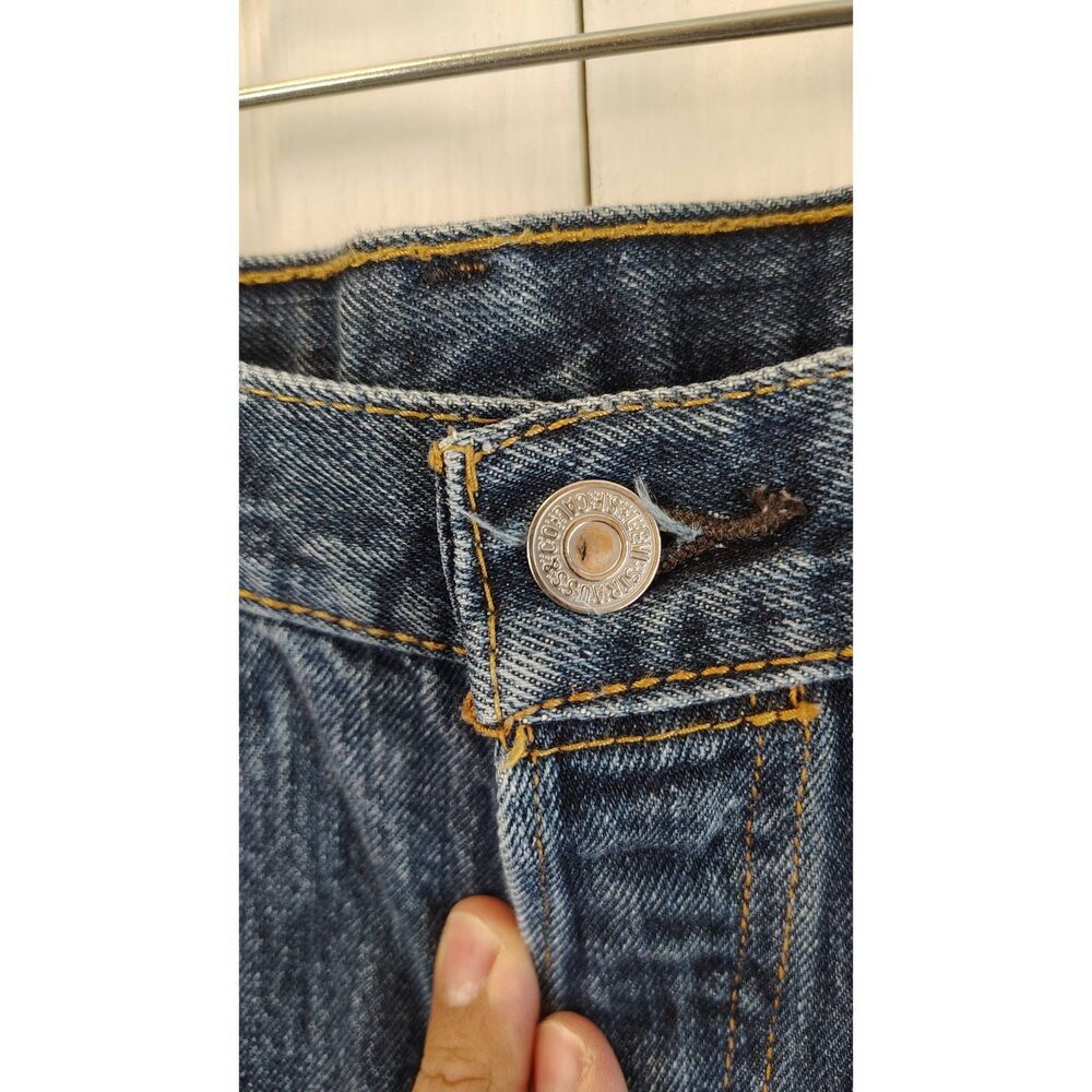 Levi's 501 Original Straight Leg Blue Denim Button Fly Jeans 34x30 - Picture 5 of 8